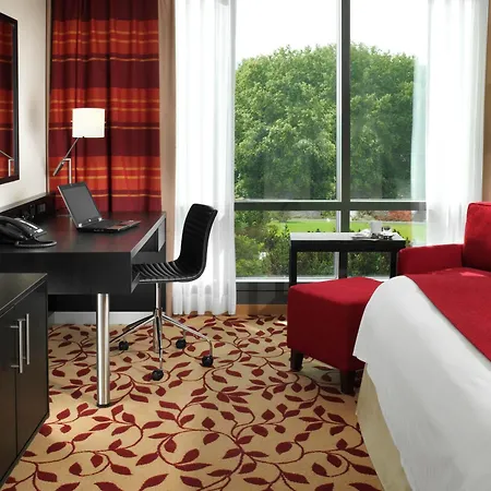 Marriott Hotel 5*