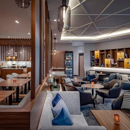 Marriott Szálloda 5*