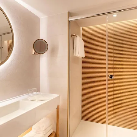 Marriott Szálloda 5*