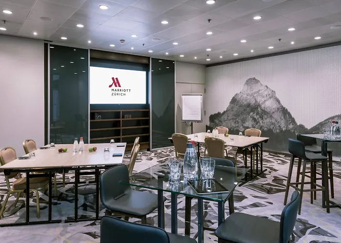 Ξενοδοχείο Marriott 5*