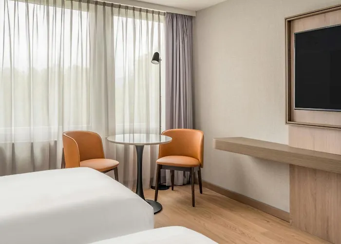 Ξενοδοχείο Marriott 5*