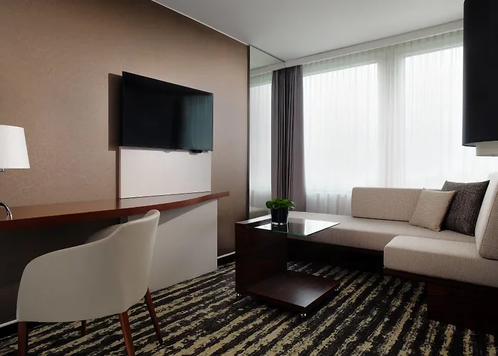 Ξενοδοχείο Marriott 5*